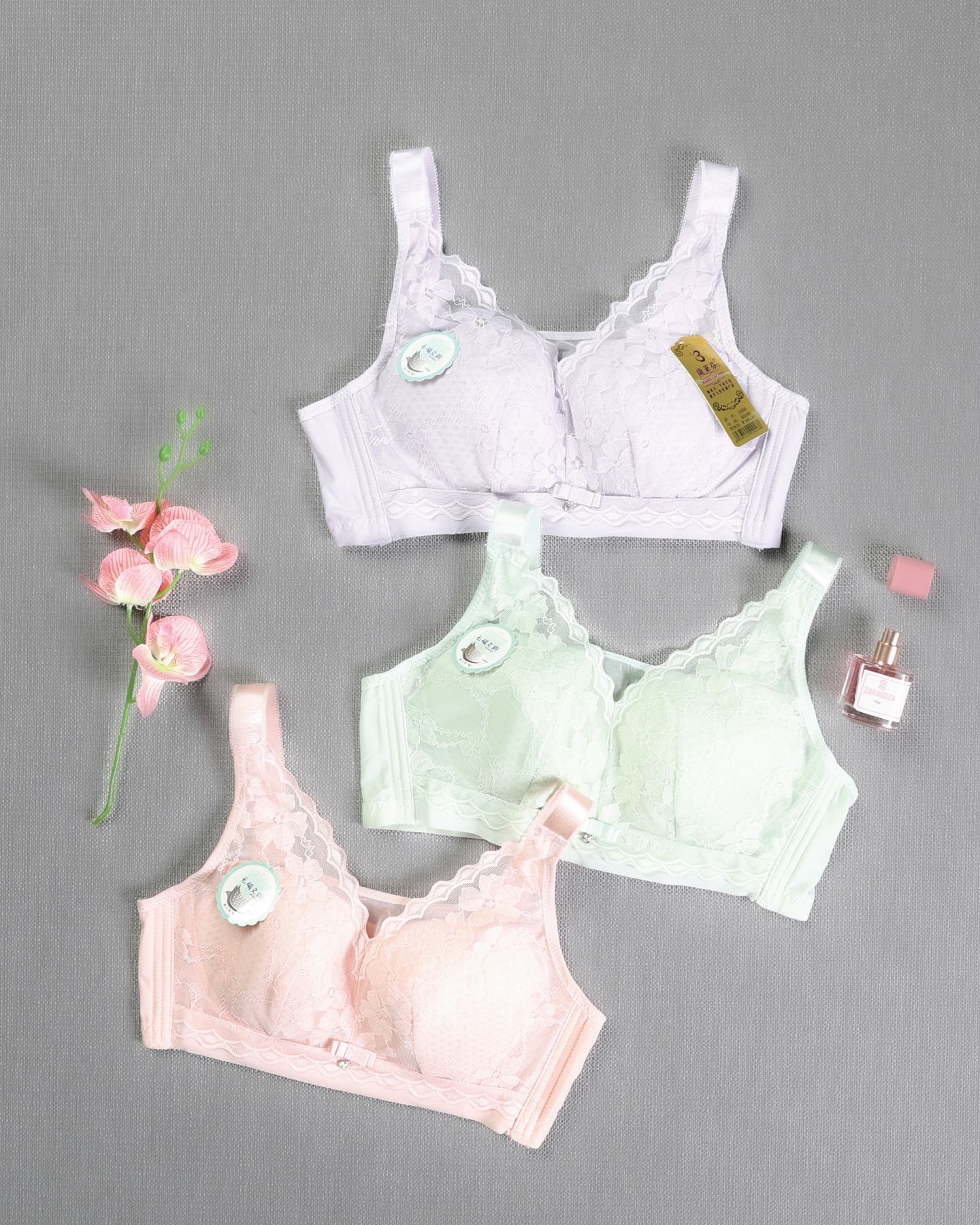 1688 برا بدون سلك - الصورة 1