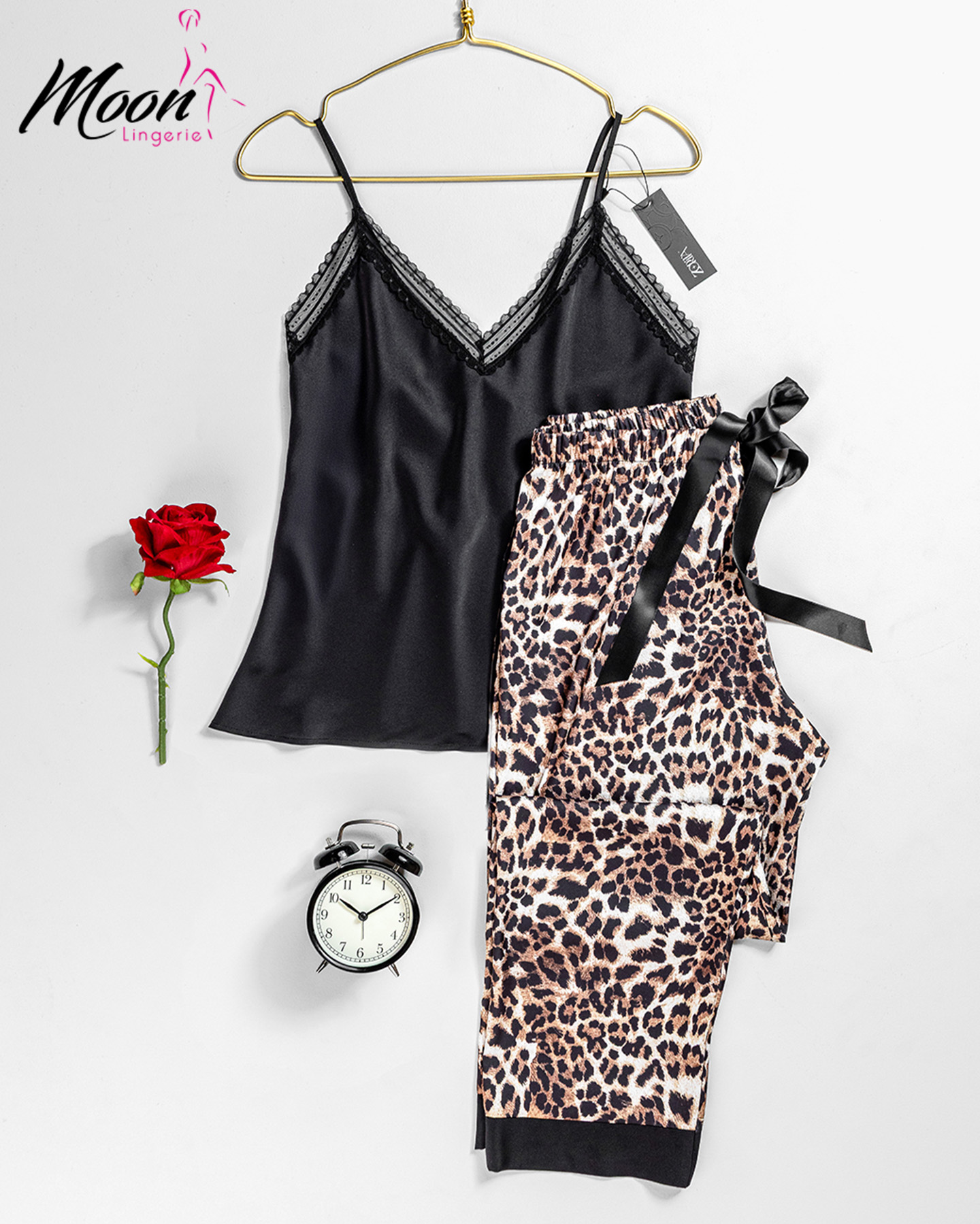 بيجامة بنطلون ساتان