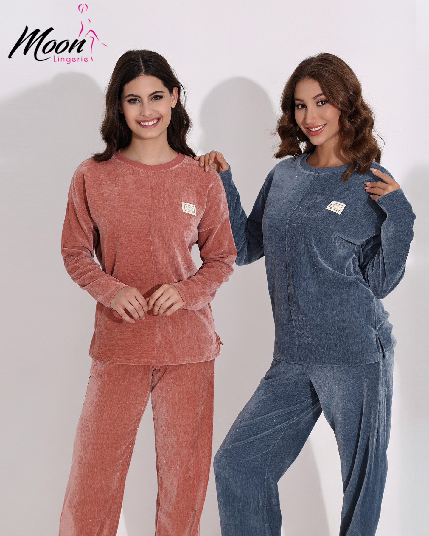 بيجامة بنطلون مخمل