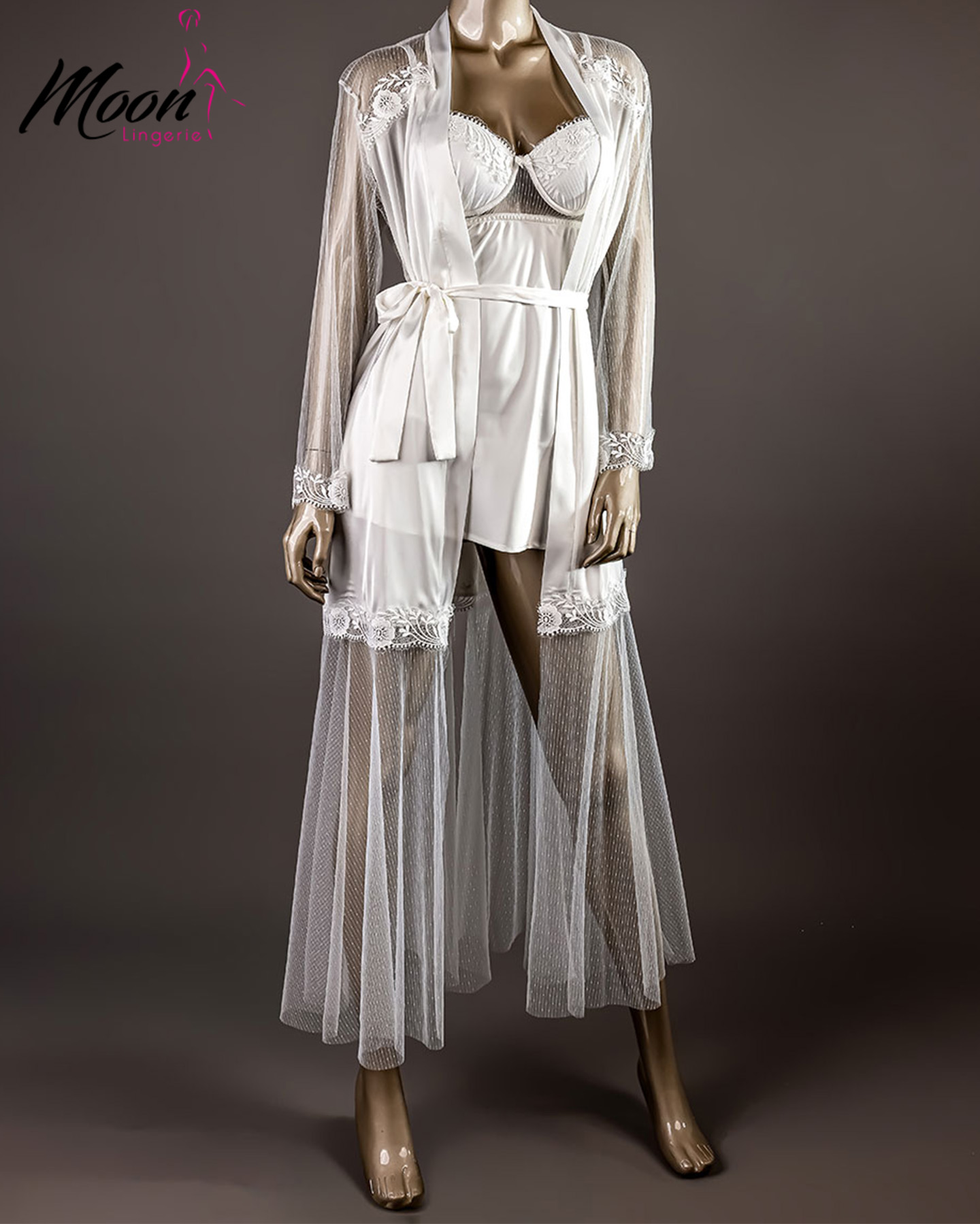 طقم قطعتين ابيض ساتان