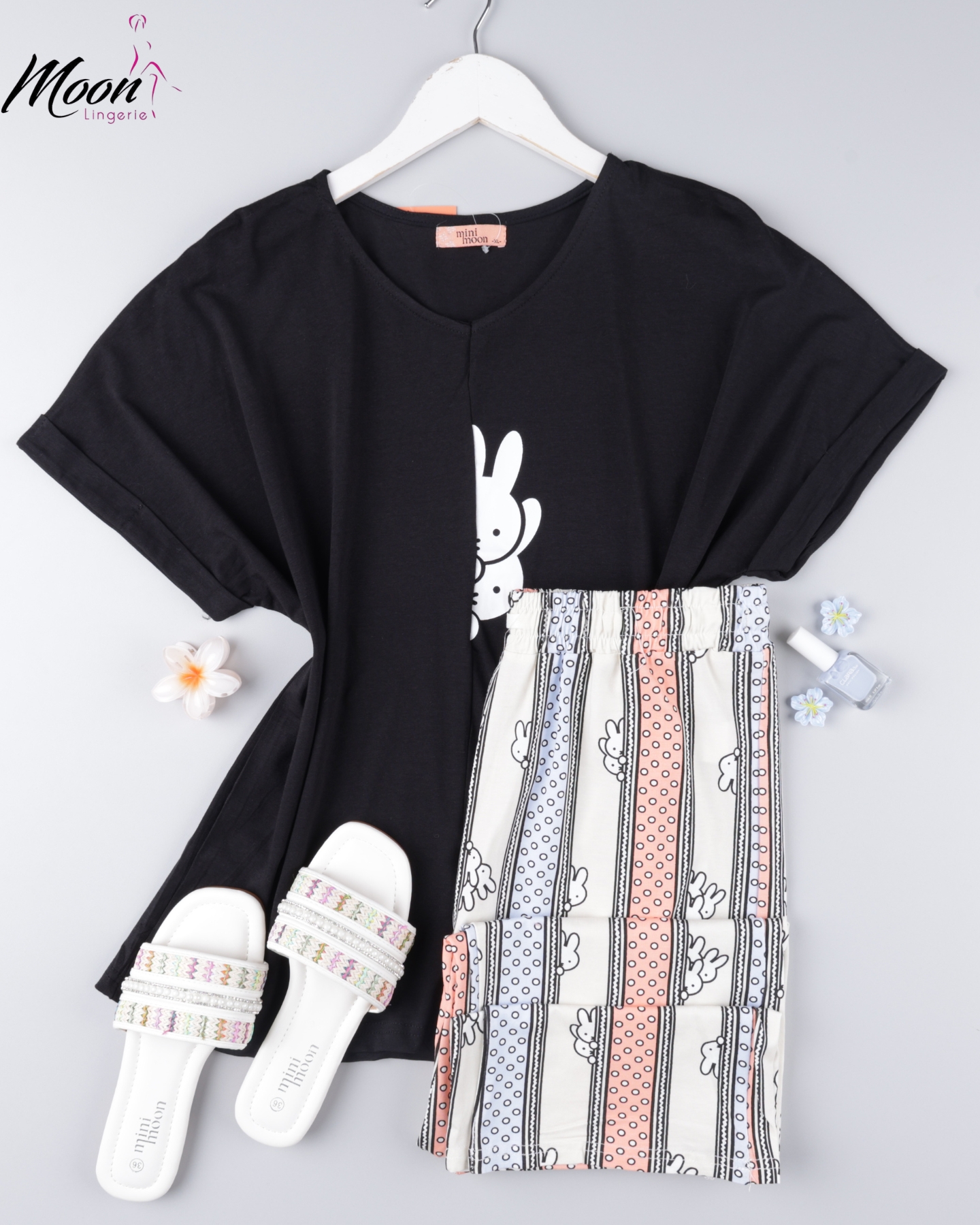 بيجامة بنطلون